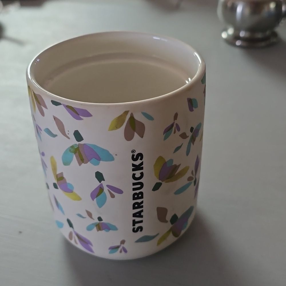 Starbucks Tumbler 2023 Winter Floating Snowdrops Soft Touch Ceramic 4"